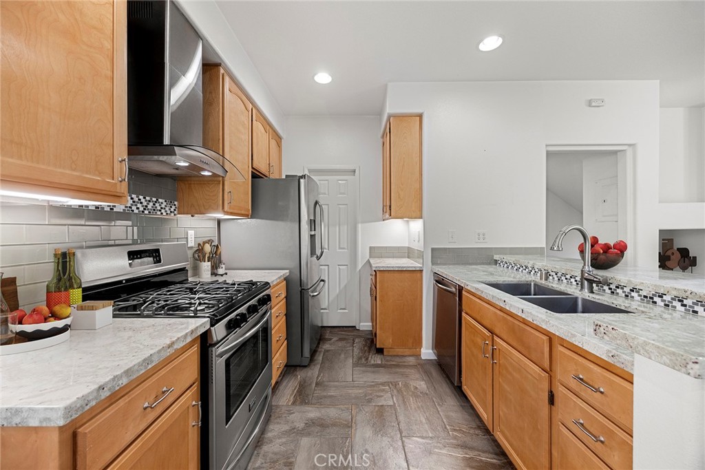 MLS #PW25266190 image #4