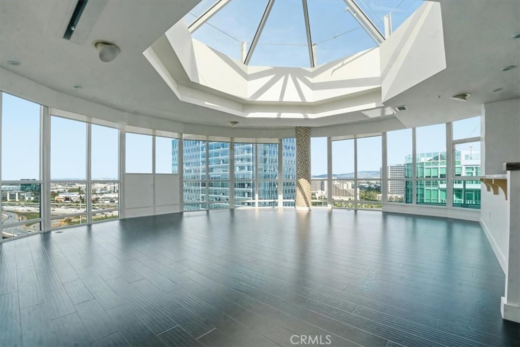 MLS #PW25266691 image #1