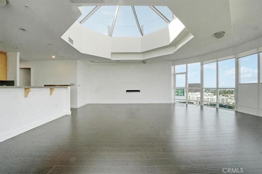 MLS #PW25266691 image #5