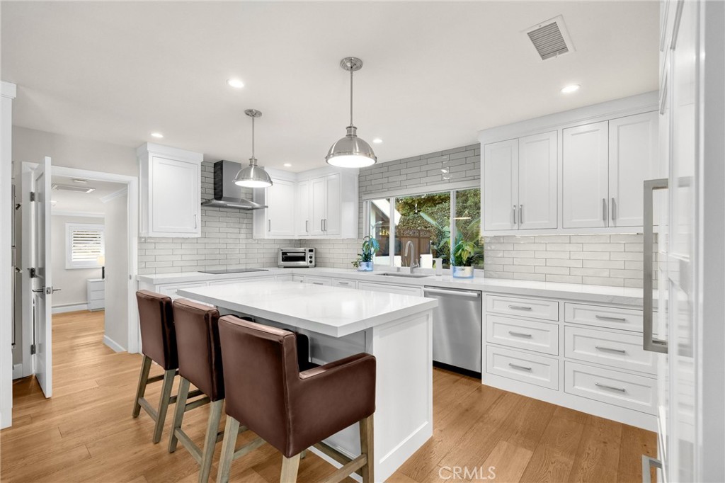 MLS #PW25266773 image #1