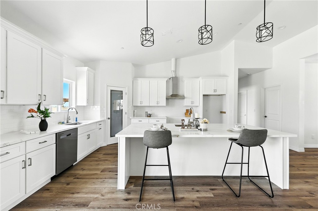 MLS #PW25266813 image #1