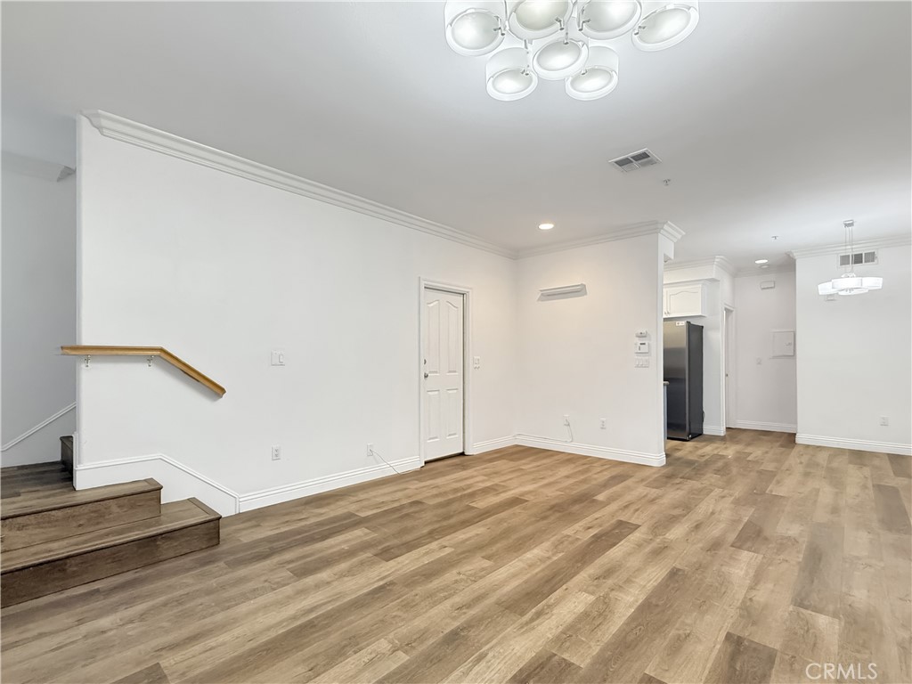 MLS #PW25266850 image #2