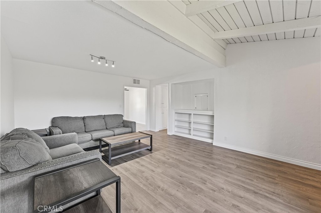 MLS #PW25266954 image #4