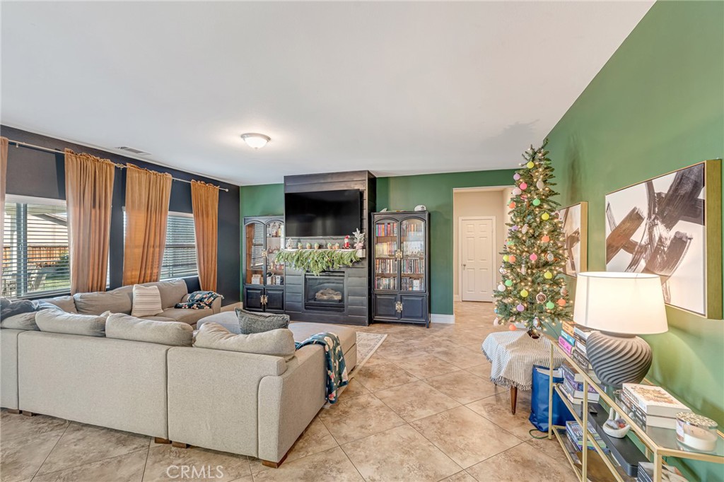 MLS #PW25267044 image #11