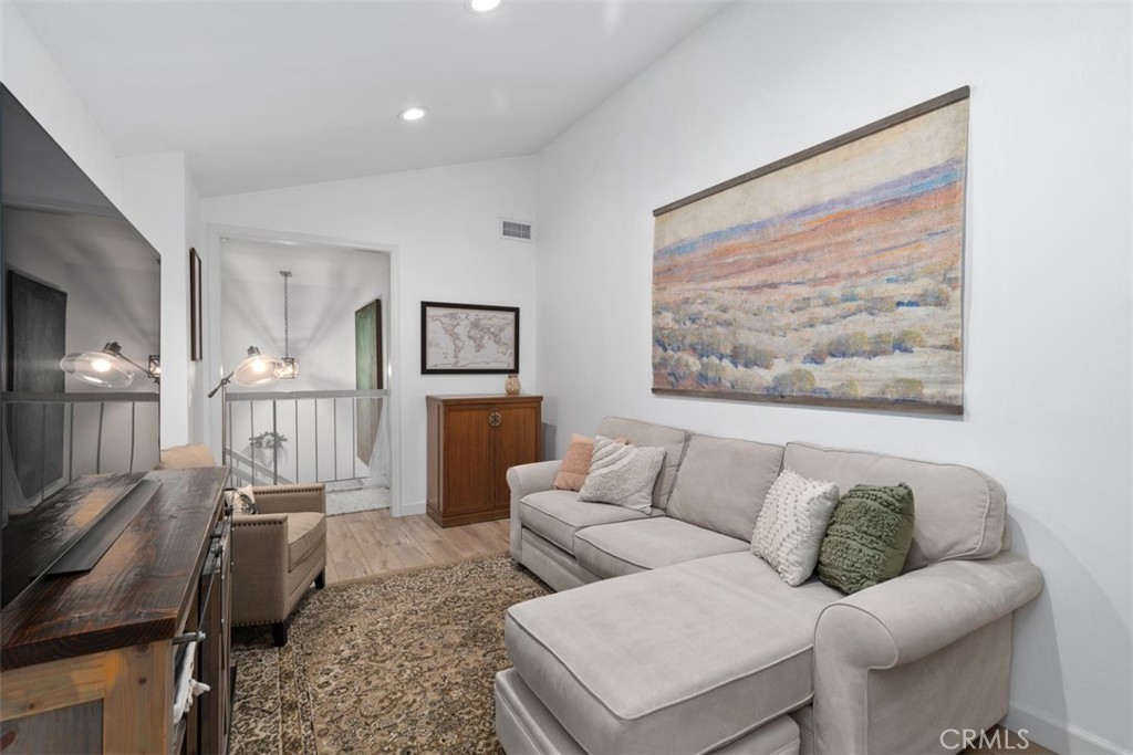 MLS #PW25267400 image #26