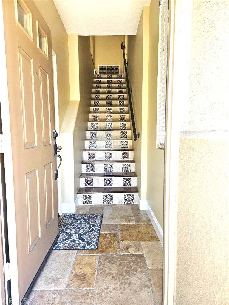 MLS #PW25267540 image #2