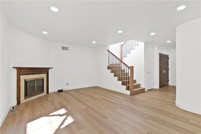 MLS #PW25267594 image #1