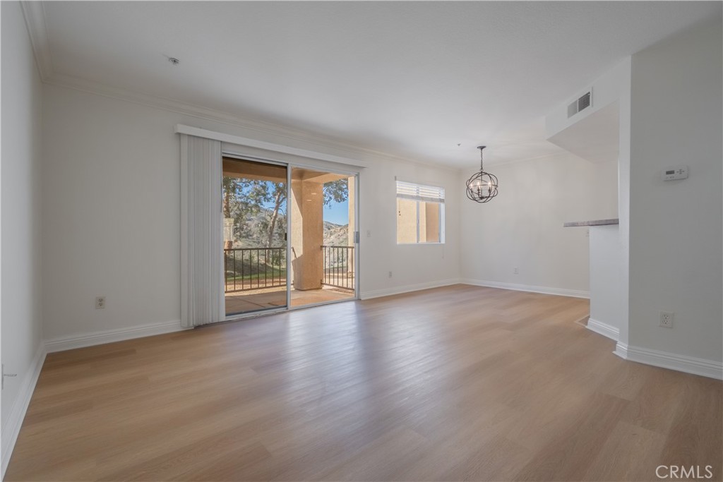 MLS #PW25267628 image #0