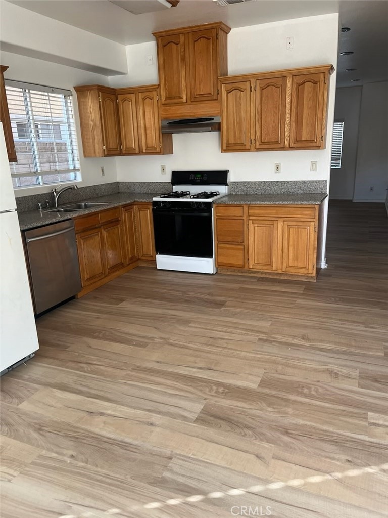 MLS #PW25267823 image #1