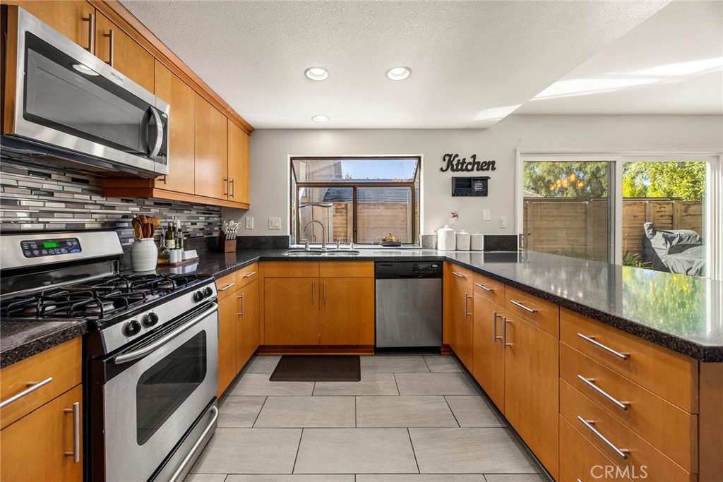 MLS #PW25267850 image #11