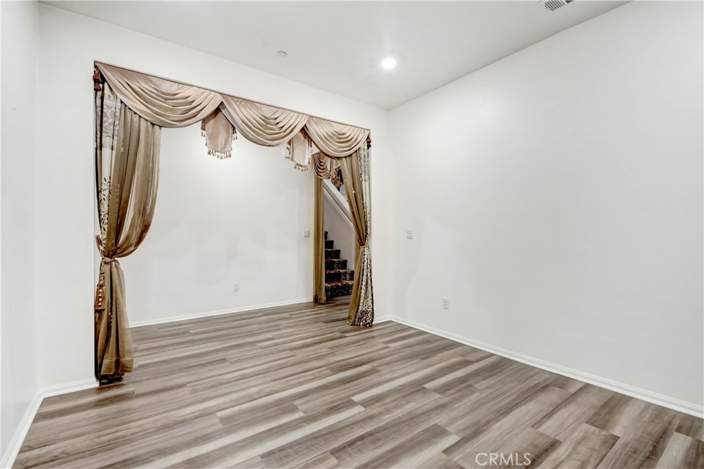 MLS #PW25267853 image #2