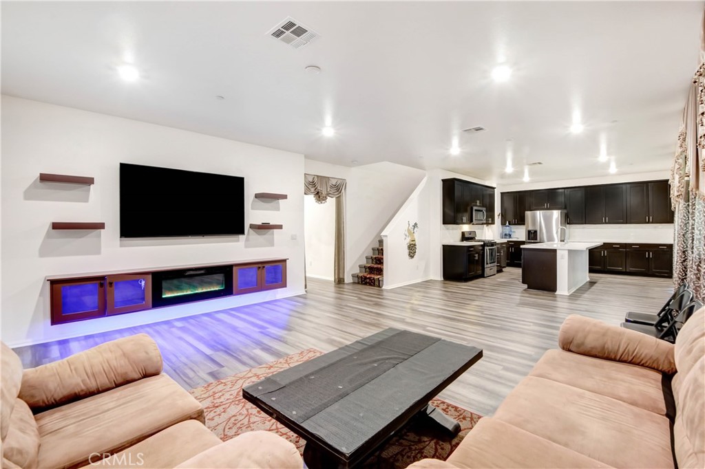 MLS #PW25267853 image #5