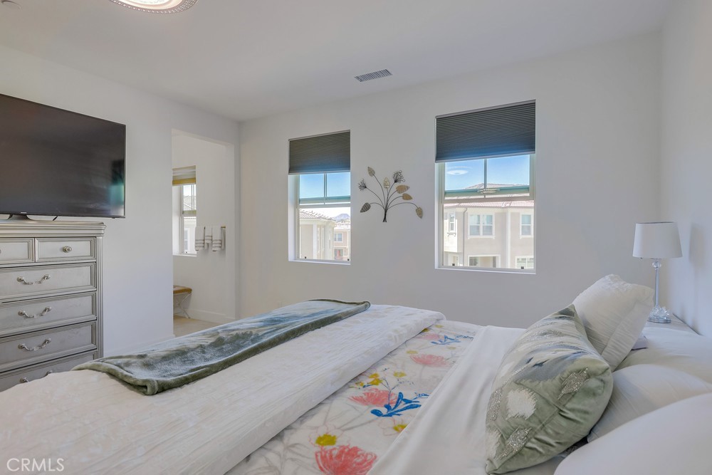 MLS #PW25267924 image #35