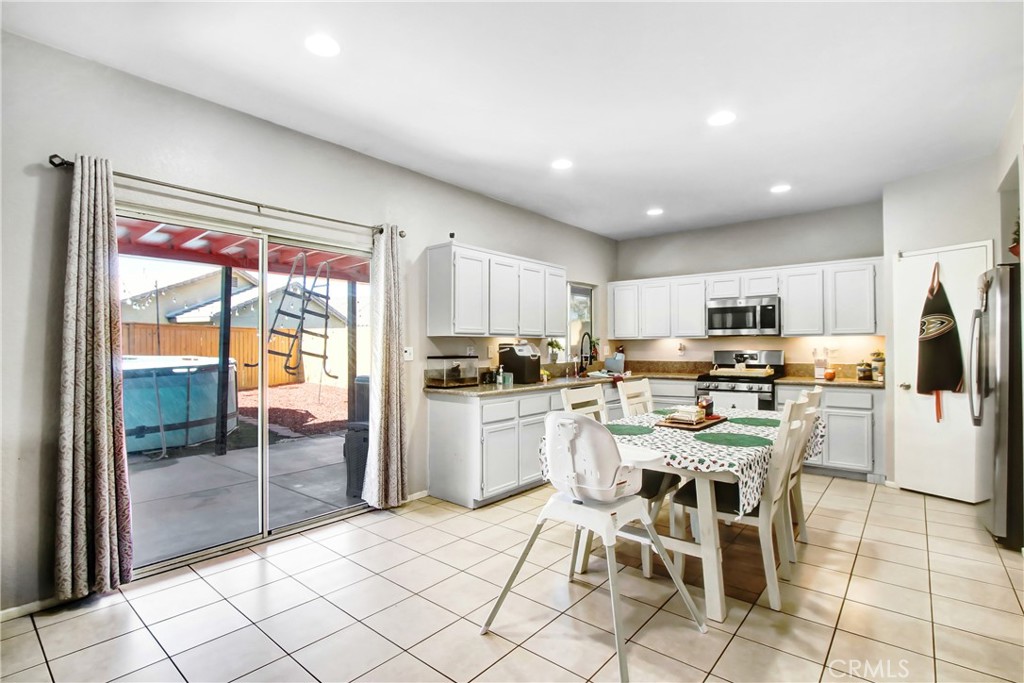 MLS #PW25268009 image #4