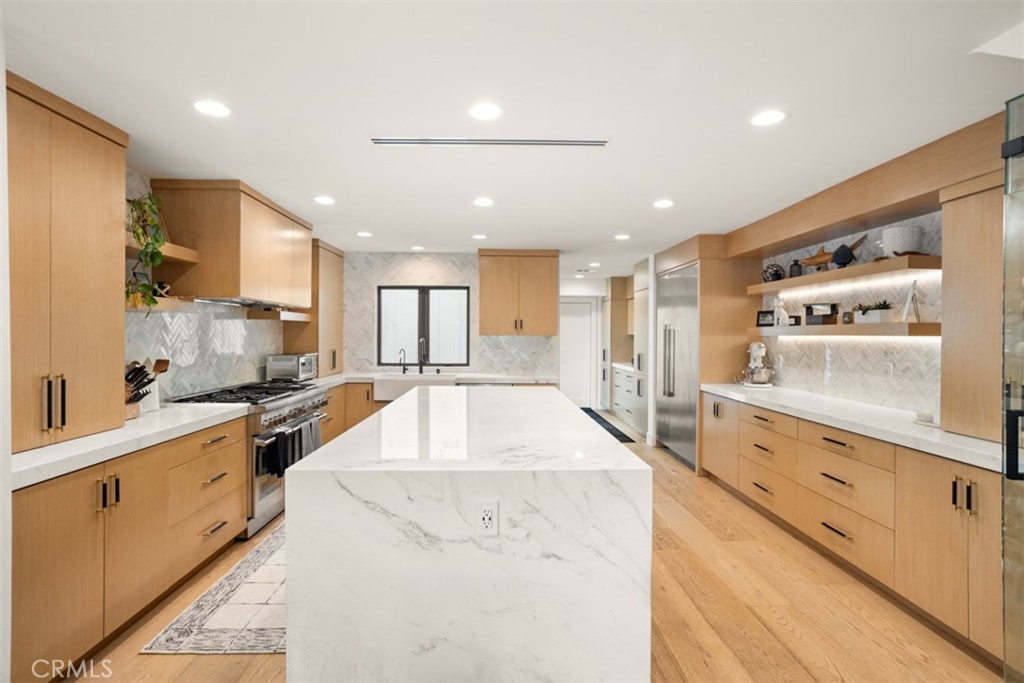 MLS #PW25268226 image #1