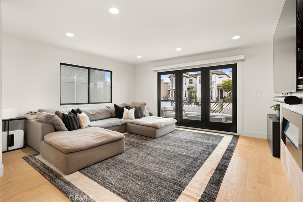 MLS #PW25268226 image #2