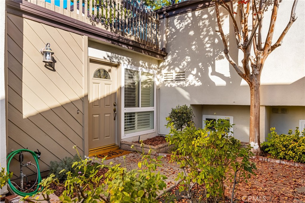 MLS #PW25268297 image #0