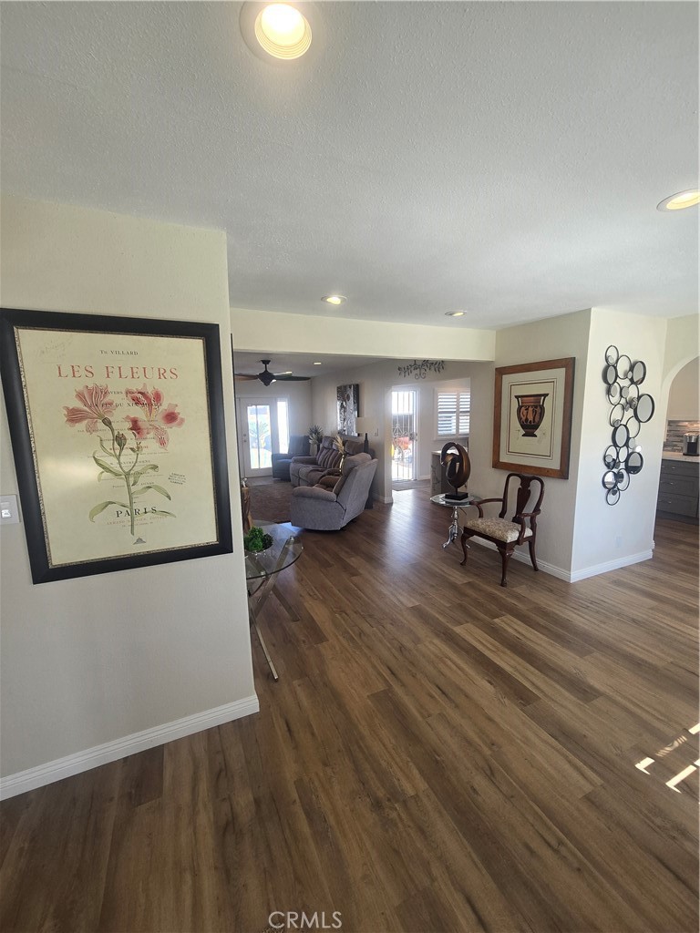 MLS #PW25268382 image #1