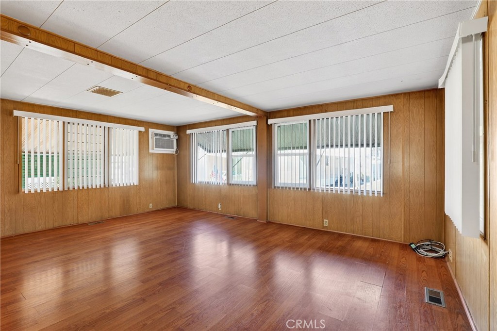 MLS #PW25268456 image #8