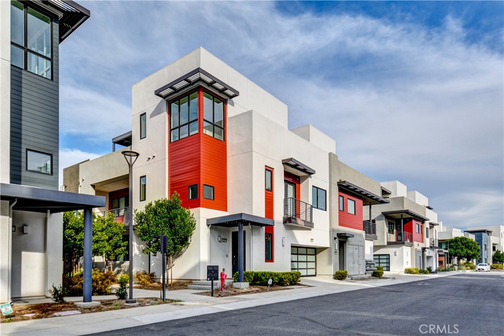 MLS #PW25268755 image #1