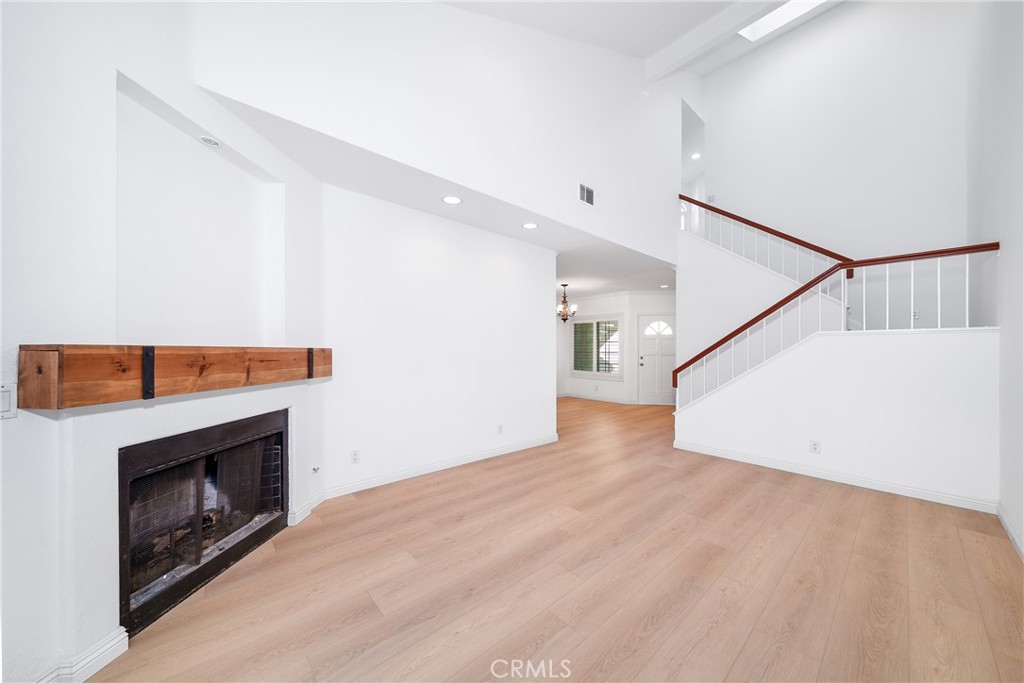 MLS #PW25268880 image #4