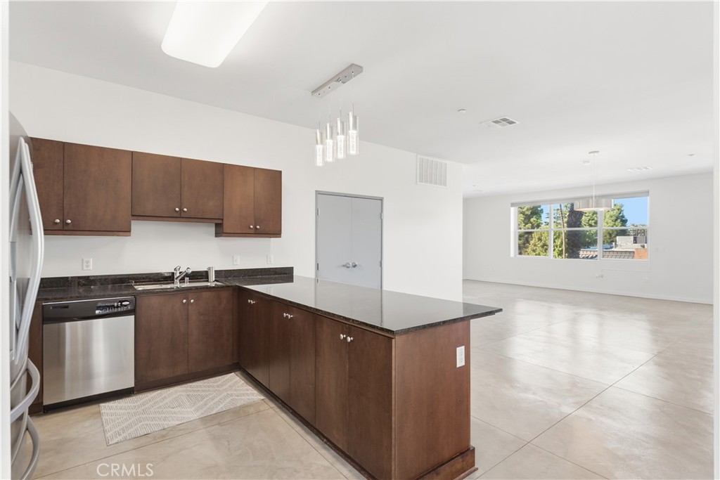 MLS #PW25269203 image #3