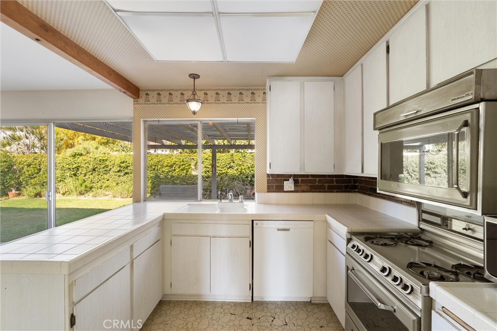 MLS #PW25269231 image #5