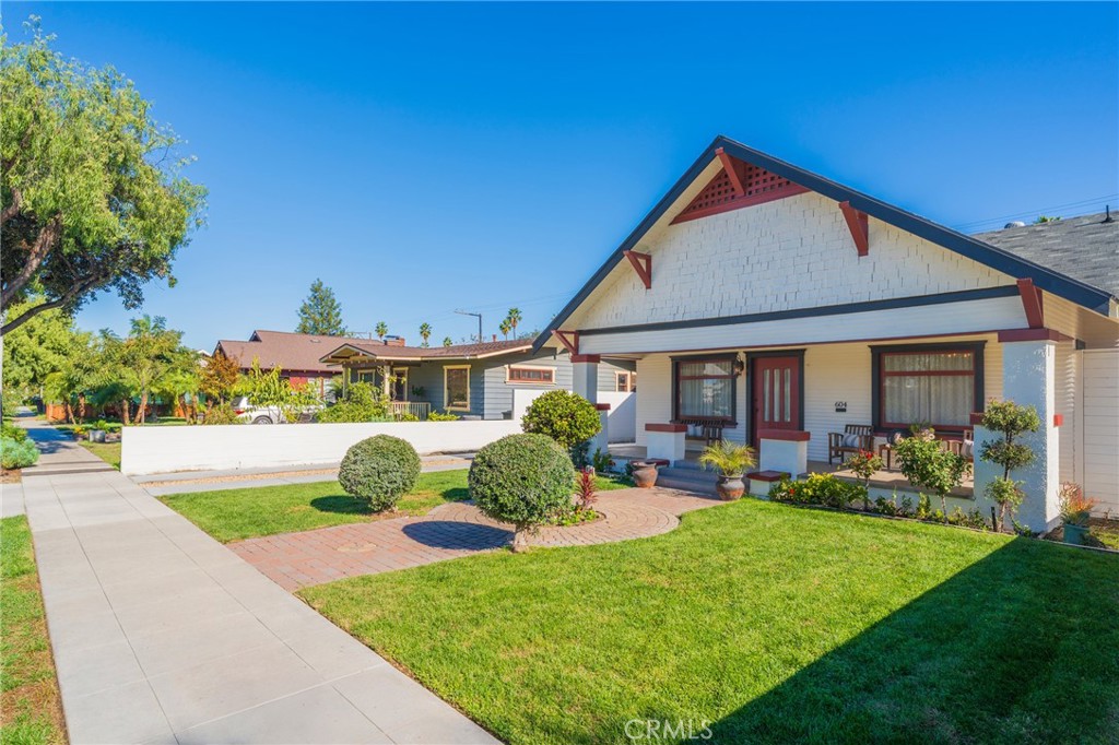 MLS #PW25269237 image #1