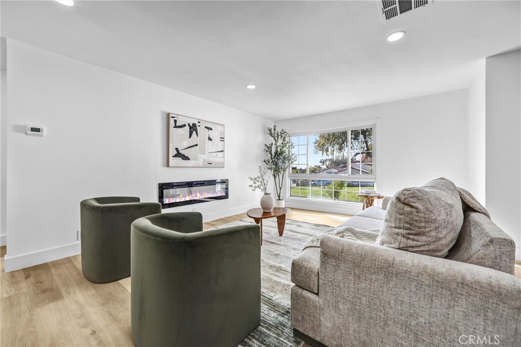 MLS #PW25269255 image #5