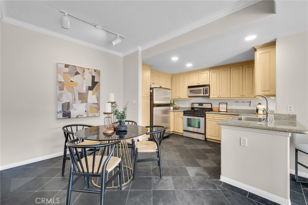 MLS #PW25269293 image #5