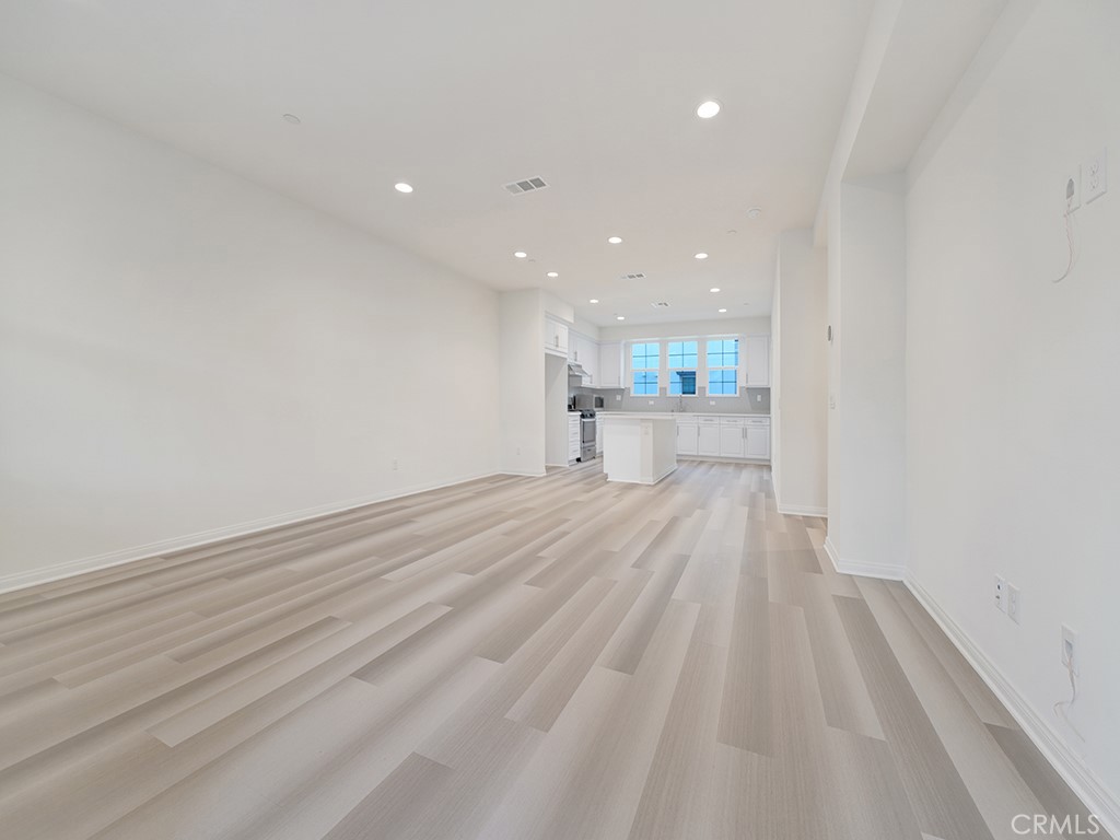 MLS #PW25269307 image #3