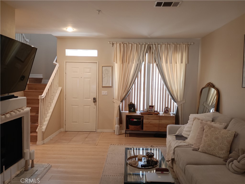 MLS #PW25269353 image #15