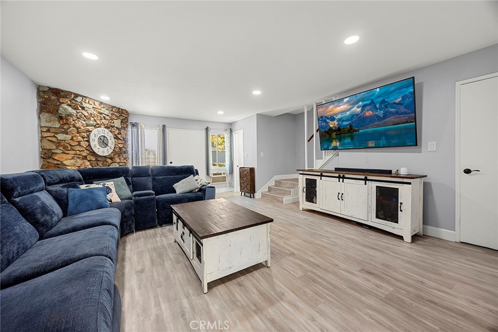 MLS #PW25269857 image #4