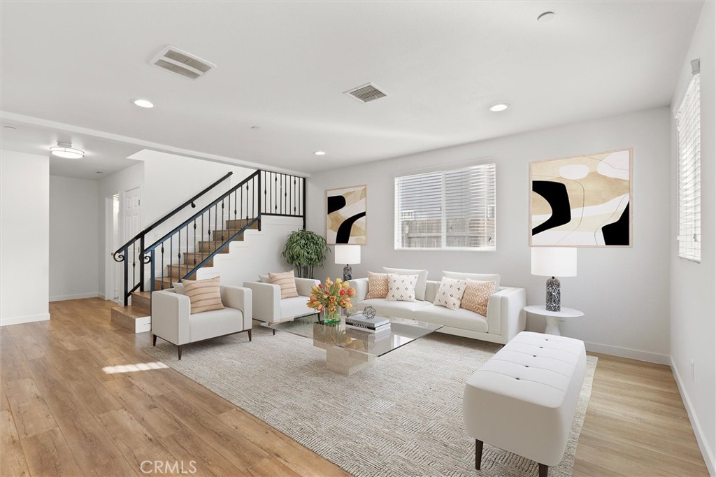 MLS #PW25269961 image #1