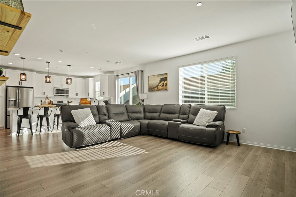 MLS #PW25269972 image #16