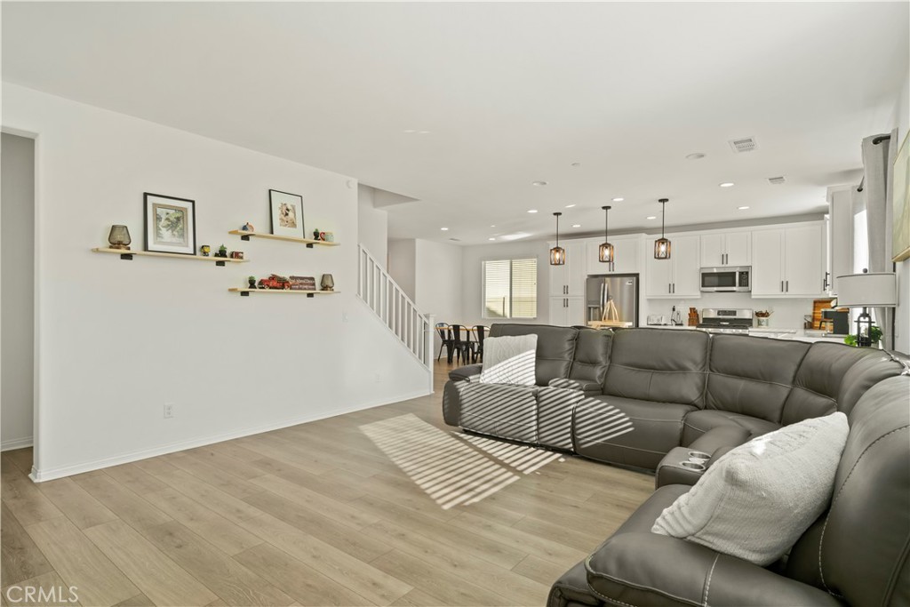 MLS #PW25269972 image #17