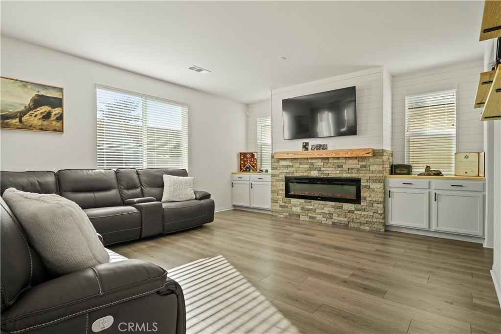 MLS #PW25269972 image #18