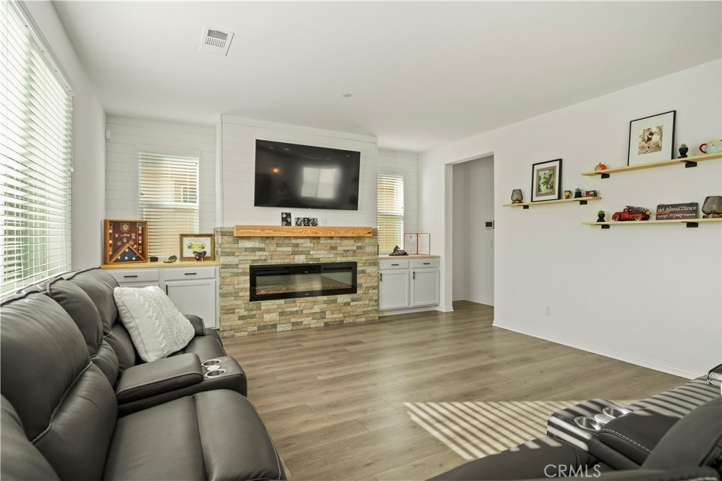 MLS #PW25269972 image #19