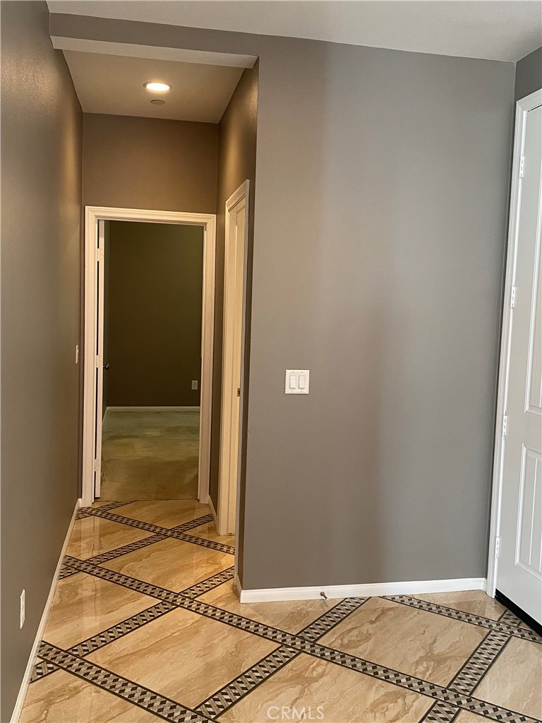 MLS #PW25270034 image #1