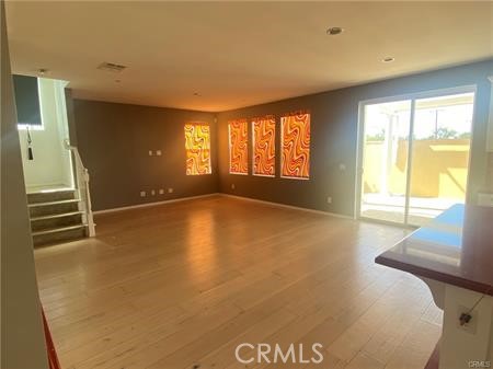 MLS #PW25270034 image #3