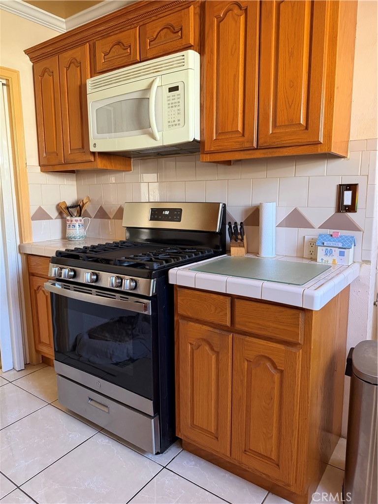 MLS #PW25270356 image #3