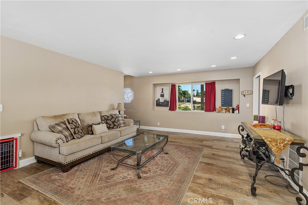 MLS #PW25270367 image #10