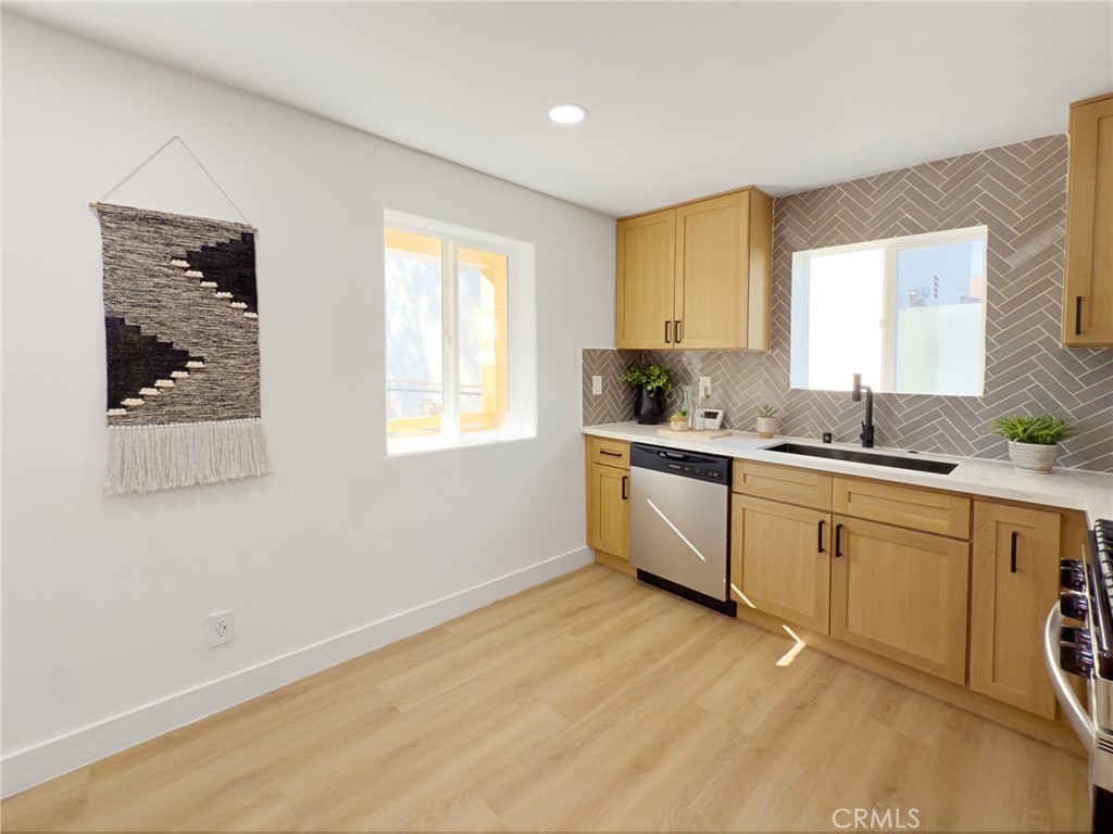 MLS #PW25270436 image #32