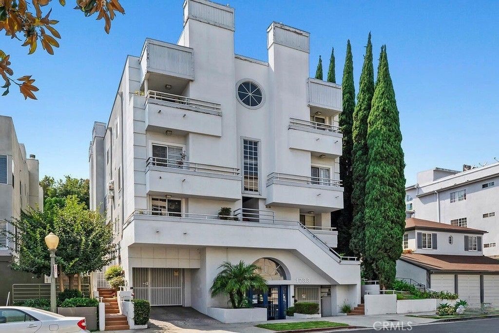 MLS #PW25270456 image #1