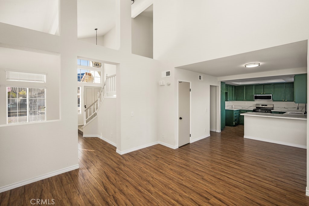 MLS #PW25270501 image #5