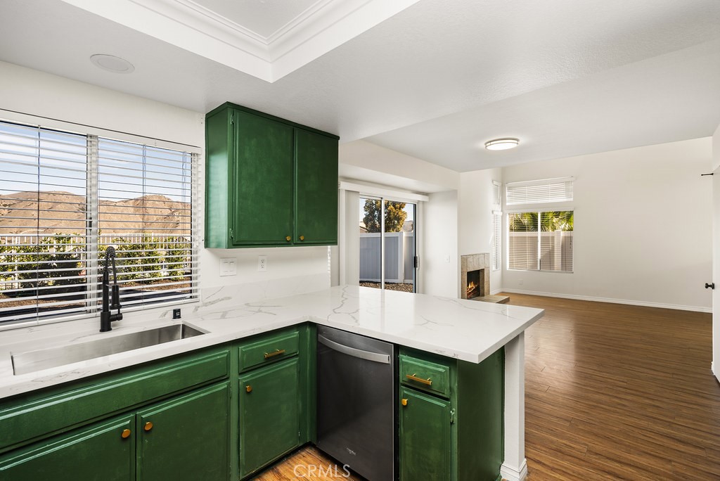 MLS #PW25270501 image #9