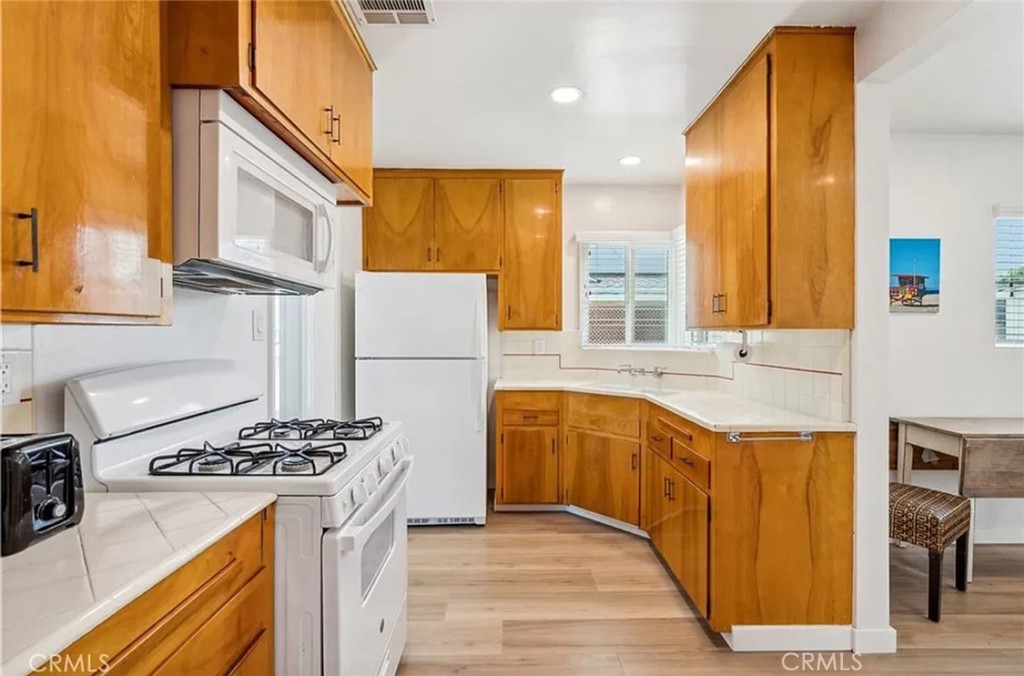 MLS #PW25270520 image #8