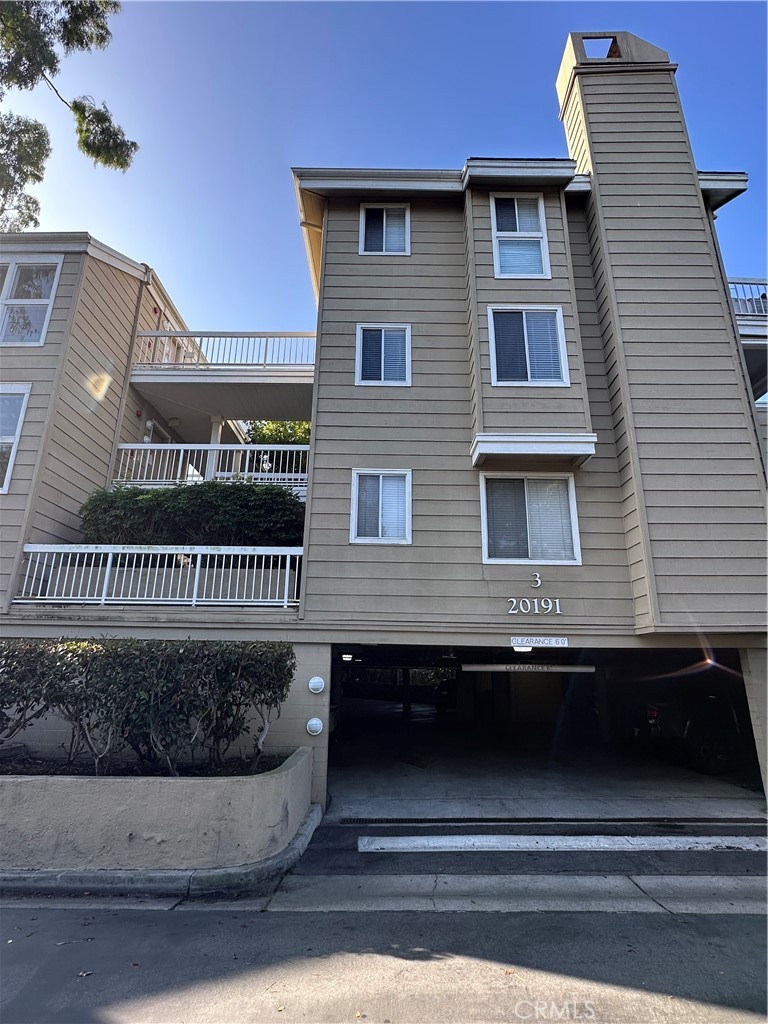 MLS #PW25270550 image #0