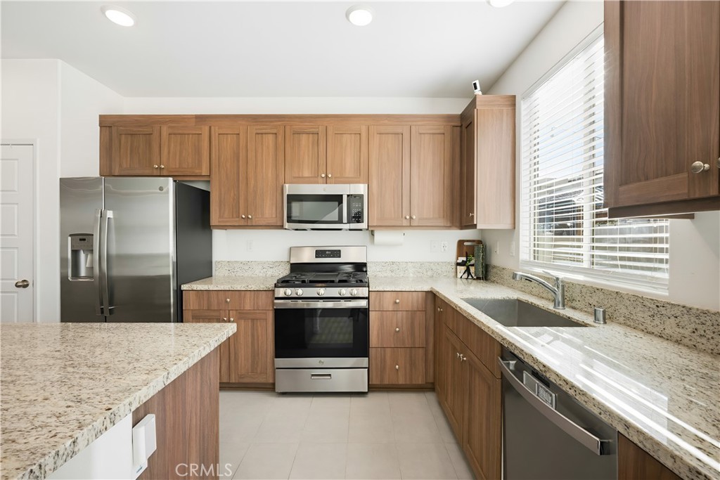 MLS #PW25270683 image #3