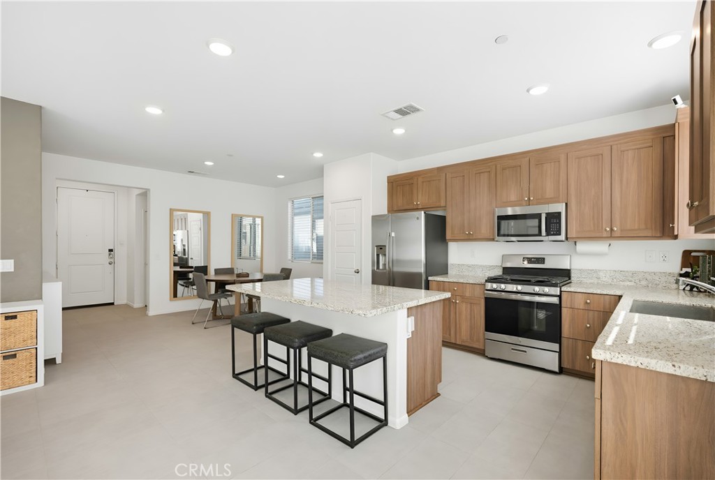 MLS #PW25270683 image #4